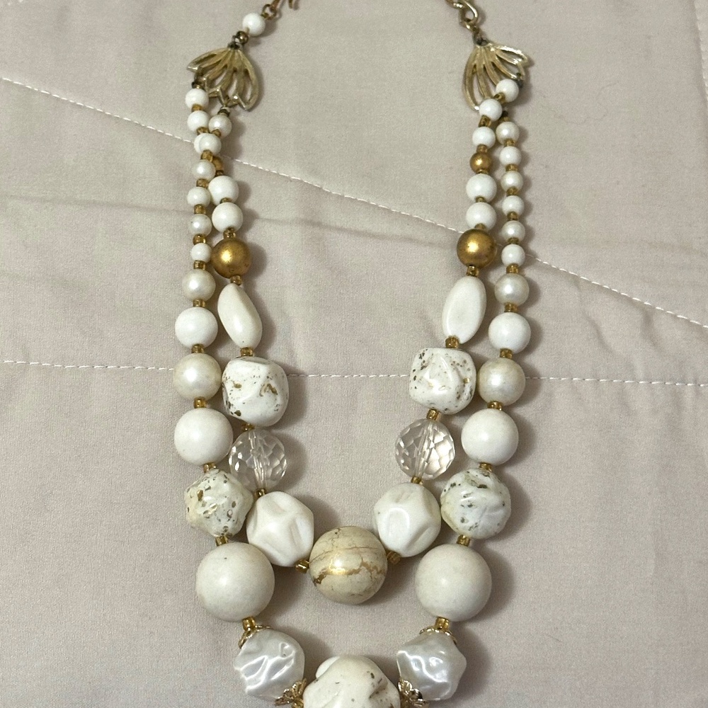 2/$20 Double strand beaded necklace gorgeous white & gold beads gold hardware